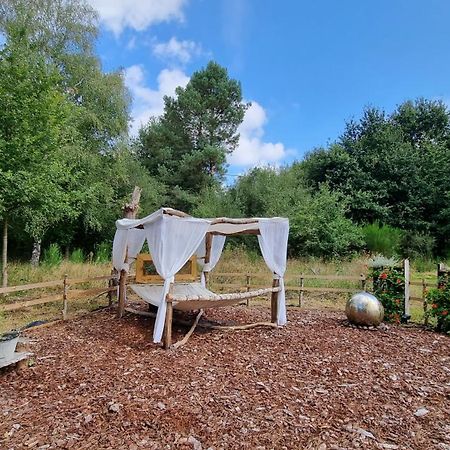 Luxury Bell Tent At Camping La Fortinerie Mouliherne 외부 사진